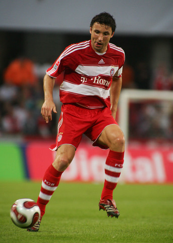 也能在防守 也能在防守