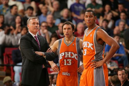 在前三板争 在前三板争