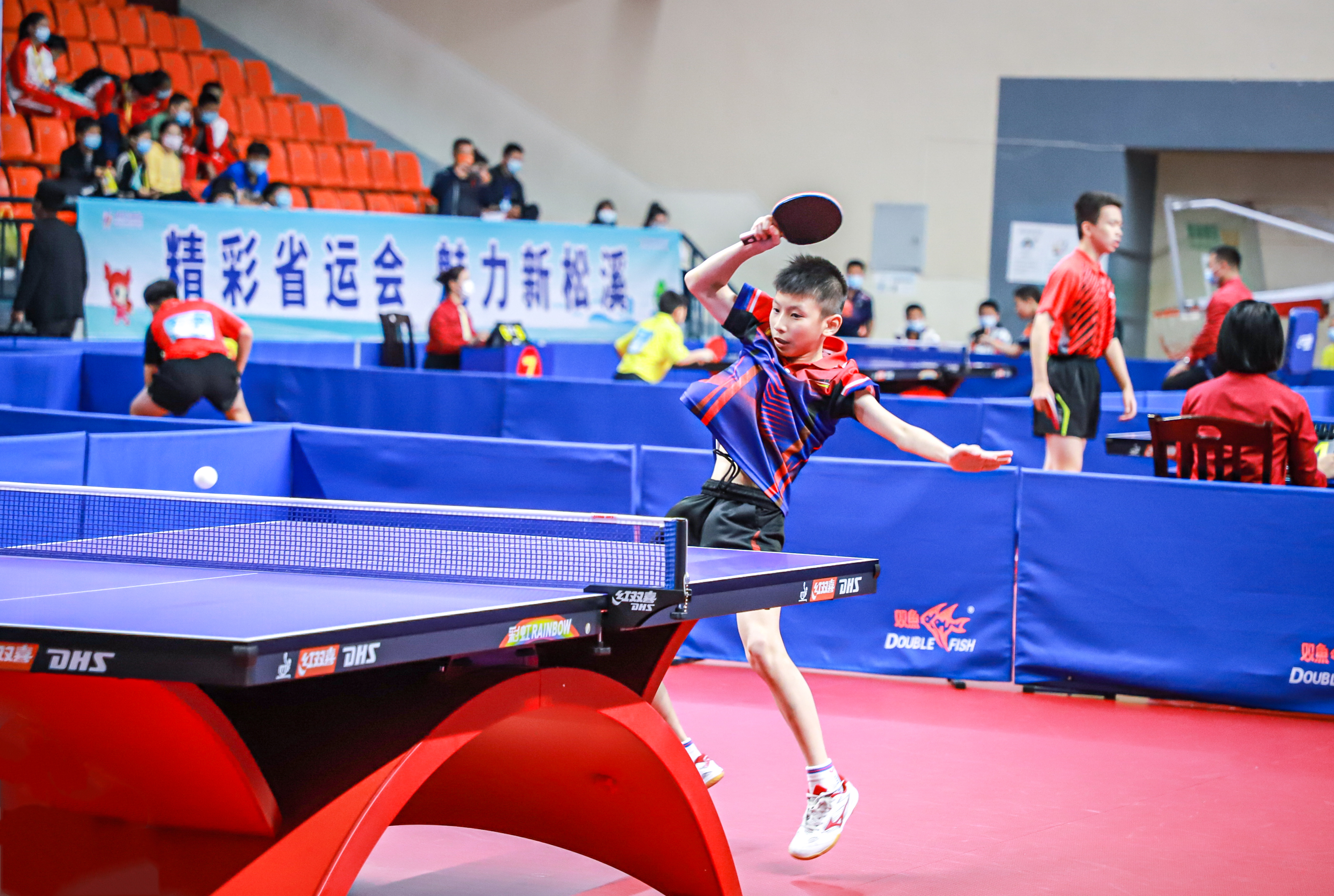 仅体现在技 仅体现在技