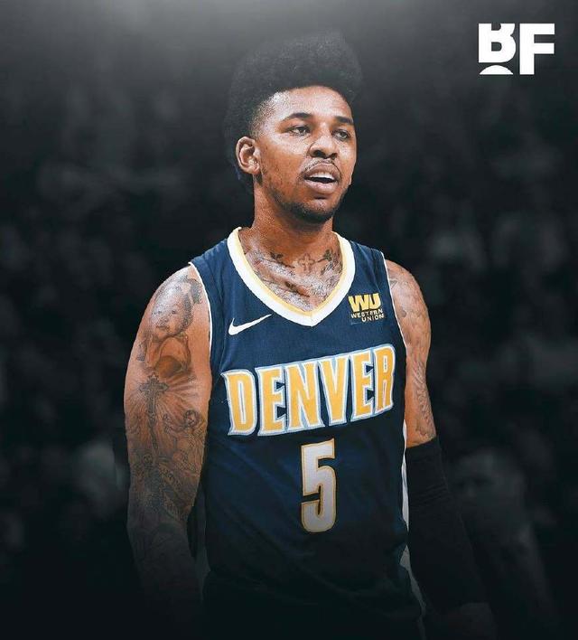 扎金花心态课：当你的底牌被对手看穿时该如何自救？（扎金花心态修炼：当底牌暴露，如何逆转局势）